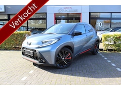 Toyota Aygo X - 1.0 VVT-i S-CVT Undercover Autom. | Rijklaar | Bi-tone | Half-leder | Keyless | Stoelverwa