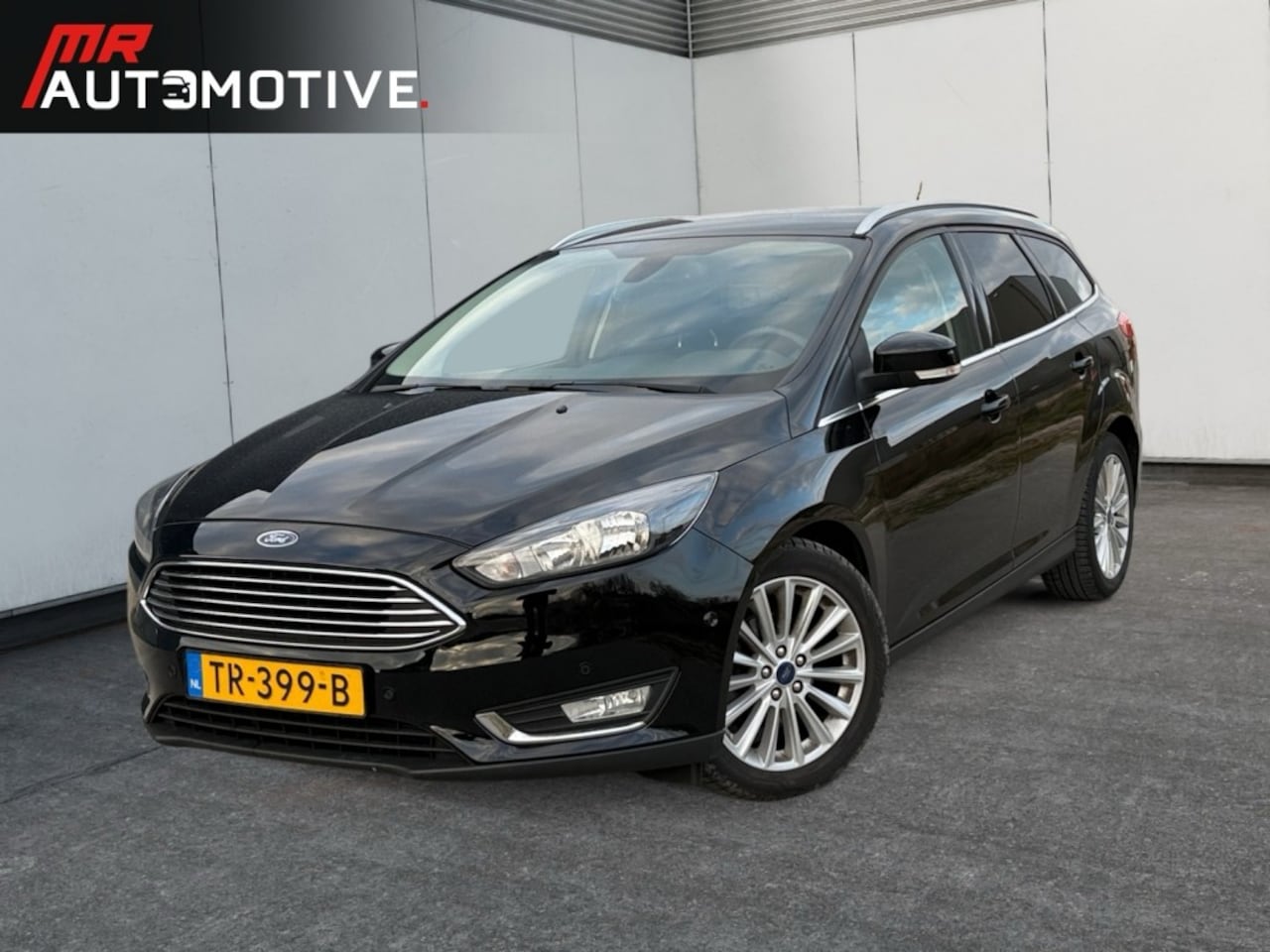 Ford Focus - 1.0 Titanium - Carplay, Navi, Clima, Cruise - AutoWereld.nl