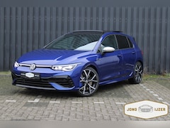 Volkswagen Golf - 8 2.0 TSI R 4M PERFORMANCE AKRA HARMAN HUD