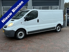 Opel Vivaro - 2.0 CDTI L2H1 Bj 2014 Km 133.000 Nap Navi, Trekhaak, Cruise, Airco 2e eigen