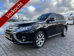 Mitsubishi Outlander - 2.0 PHEV Instyle+ Leer Navi 360-camera Trekhaak