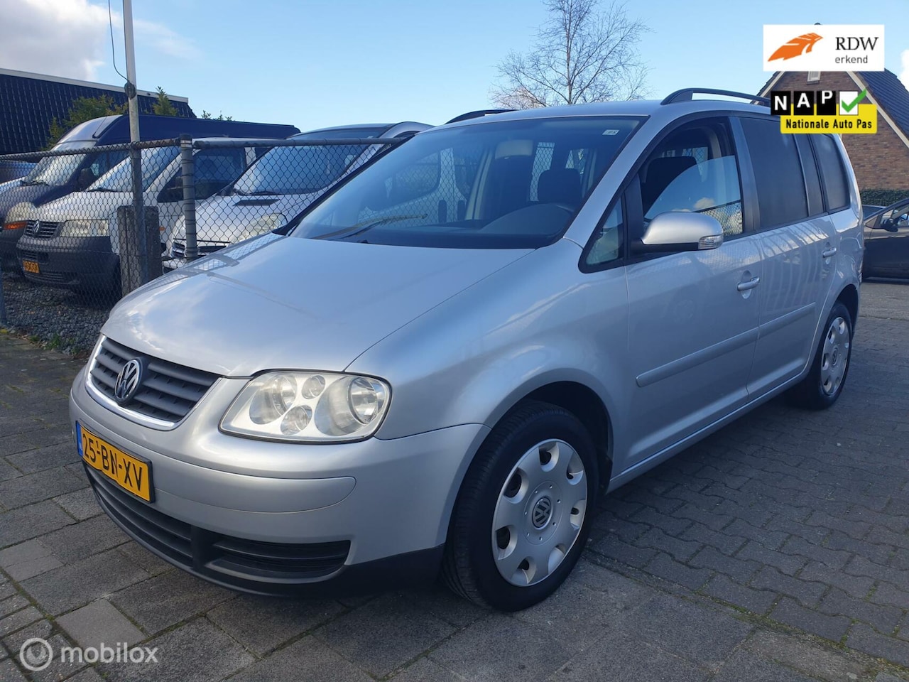 Volkswagen Touran - Van 1.9 tdi - AutoWereld.nl