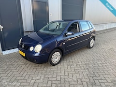 Volkswagen Polo - 1.4-16V / AIRCO / ELEK PAKKET / CRUISE / 5DR