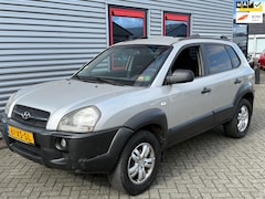 Hyundai Tucson - 2.0i Dynamic