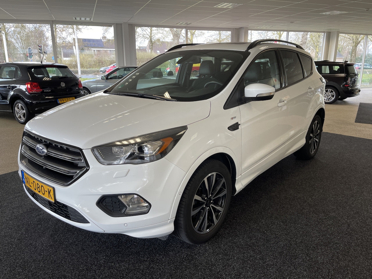 Ford Kuga - 1.5 EcoBoost ST-Line 1.5 EcoBoost ST Line - AutoWereld.nl