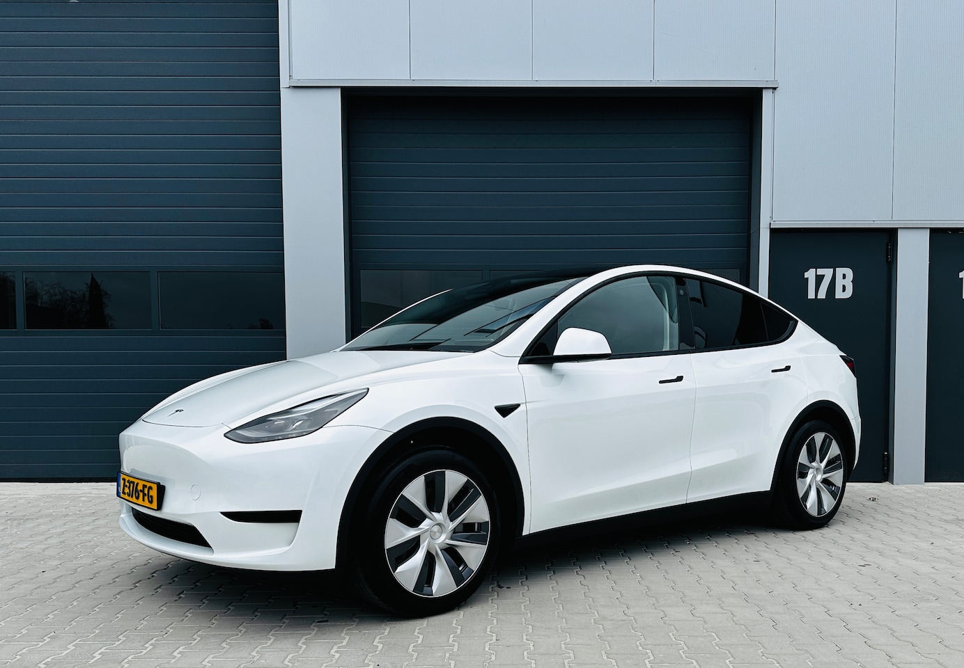 Tesla Model Y - RWD - AutoWereld.nl