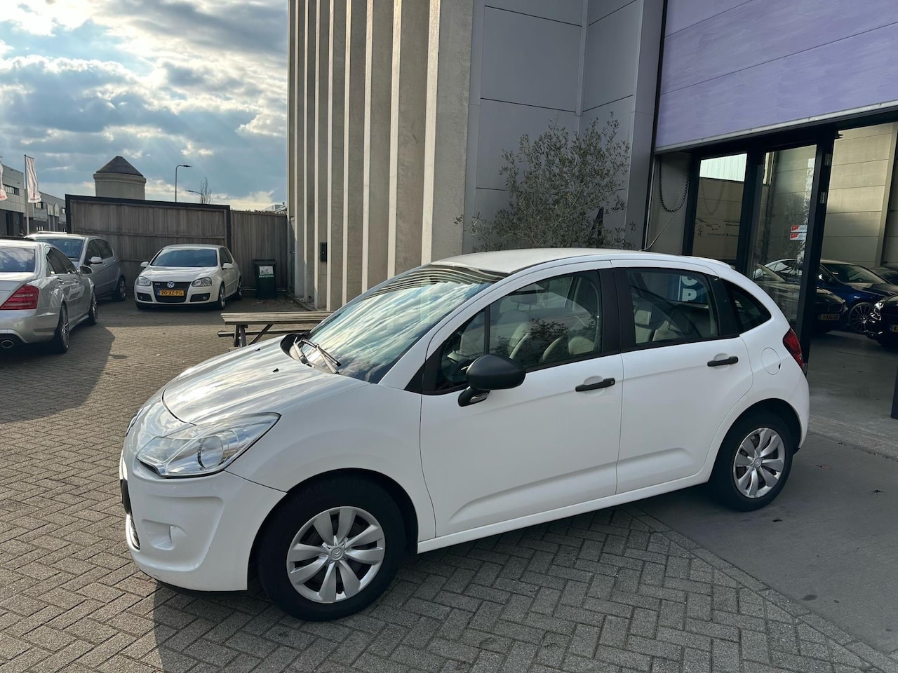 Citroën C3 - 1.4 Essentiel AIRCO! RIJDT GOED! INRUIL MOGELIJK! - AutoWereld.nl