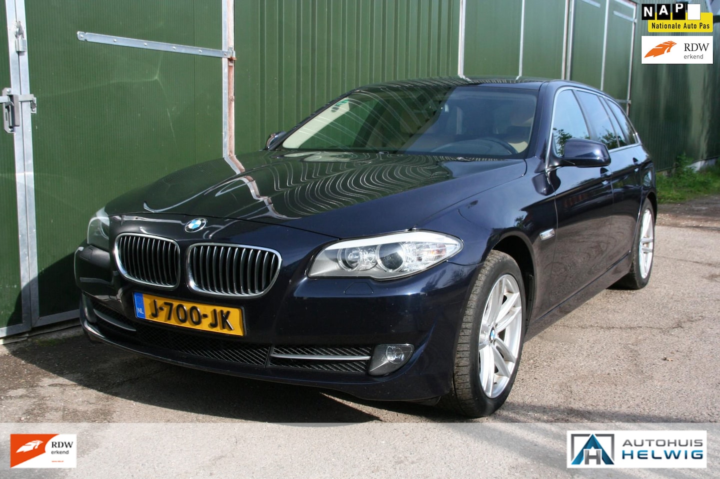 BMW 5-serie Touring - 528i 528i, AIRCO, NAVIGATIE, LEER, PANORAMADAK - AutoWereld.nl