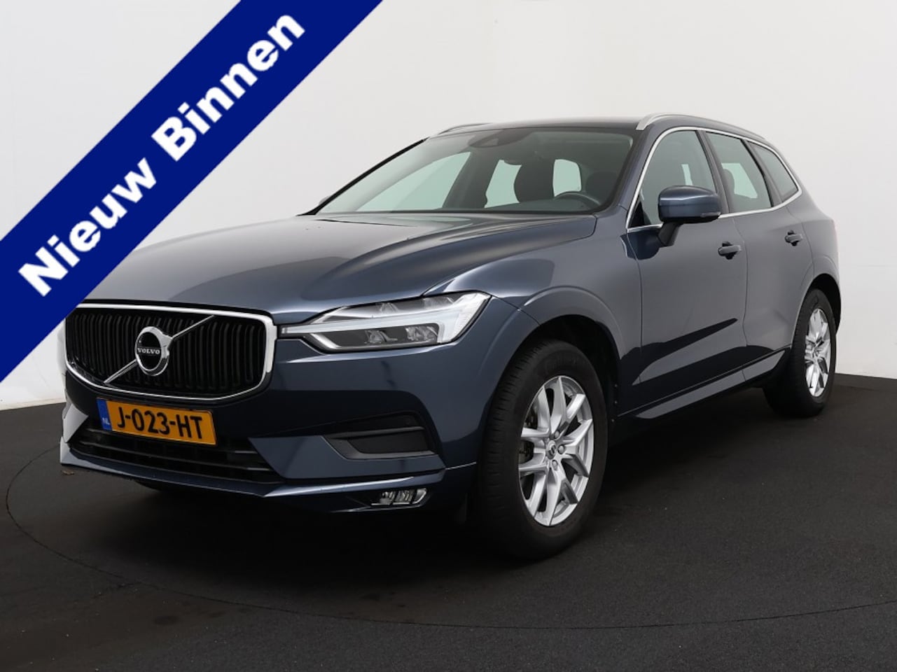 Volvo XC60 - 2.0 B5 AWD Business Pro | Leder | Memory | Winterpakket | Camera  08-2020 43.346 KM - AutoWereld.nl