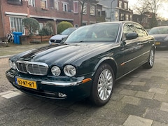 Jaguar XJ - 3.0 V6 Executive Youngtimer - Ex Ministerauto