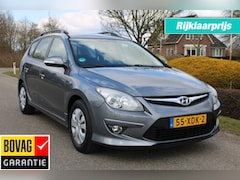 Hyundai i30 CW - I30cw 1.4i 109pk i-Motion ECC/Cruise/PDC/Trekhaak