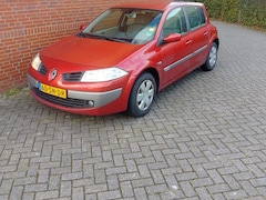 Renault Mégane - 1.6-16V Dynam. Comf