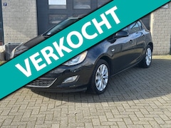 Opel Astra - 1.4 Turbo Sport+ / Navi / 18' velgen / PDC / 1Jaar APK