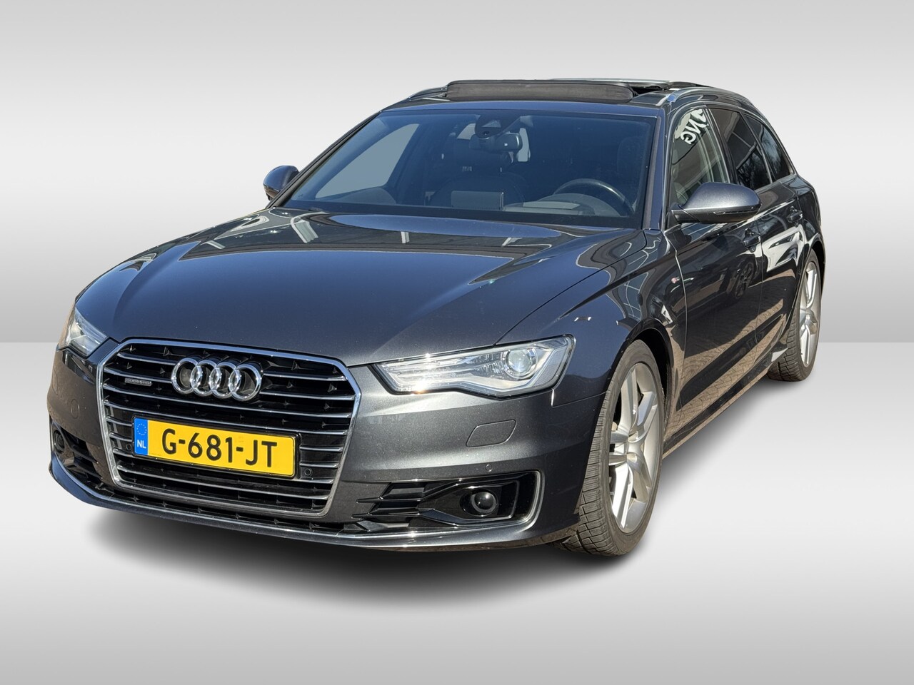 Audi A6 Avant - 3.0 TDI quattro Adrenalin Sport / Trekhaak / Panoramadak / Camera / Head-up / 19'' / Leder - AutoWereld.nl