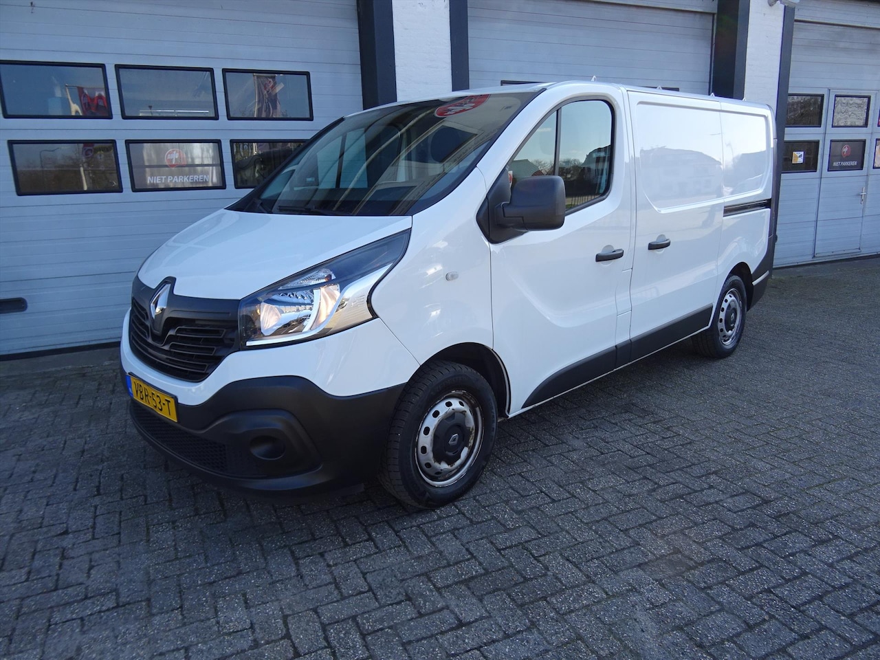 Renault Trafic - GB 1.6 Energy dCi 125pk TwinTurbo L1H1 T29 Comfort - AutoWereld.nl