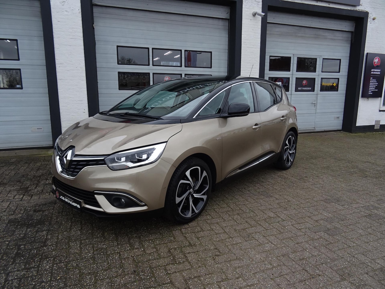 Renault Grand Scénic - 1.2 Energy TCe 130pk Bose - AutoWereld.nl