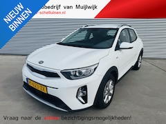 Kia Stonic - 1.0 T-GDi MHEV DynamicLine NW geleverd & Onderhouden | Trekhaak | Clima | Cruise | Camera