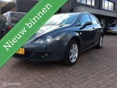 Seat Leon - 1.6 Sportstyle Climate Contr Leder Lm Vlg Nap Cr Contr