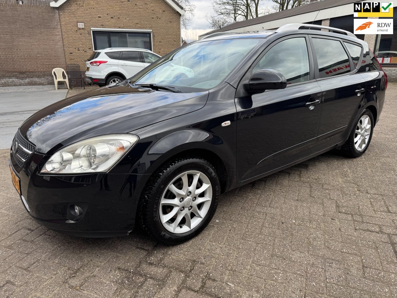 Kia Cee'd Sporty Wagon - 1.6 All Stars AIRCO ORG 190067 KM NAP O.H BOEKJES NW APK 16.LM VELGEN NETTE STAAT - AutoWereld.nl