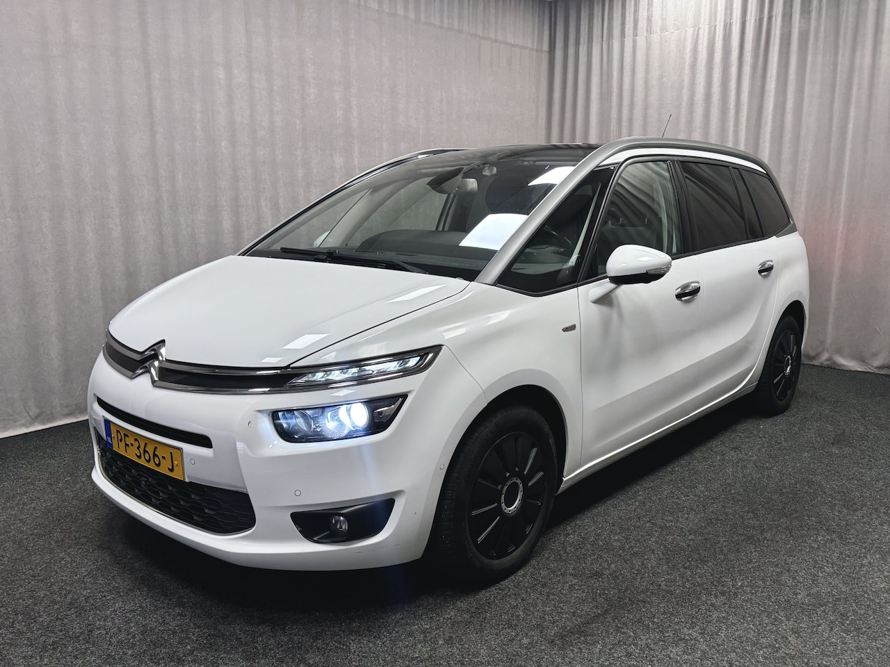 Citroën Grand C4 Picasso - 1.2 PureTech Exclusive | 360 Camera | 7 Pers | Full Option | - AutoWereld.nl