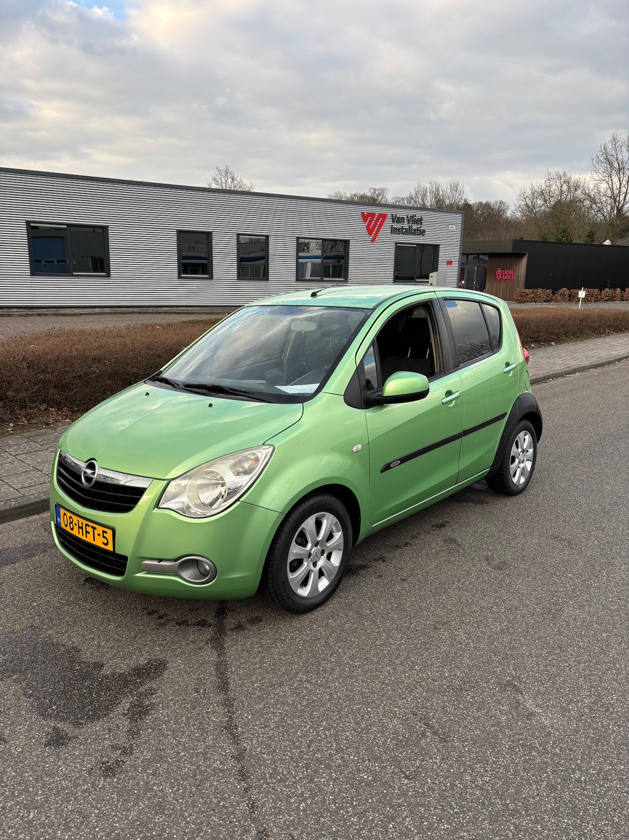 Opel Agila - 1.2 Enjoy AIRCO - AutoWereld.nl