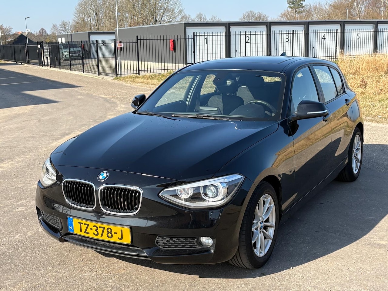 BMW 1-serie - 116i Executive - AutoWereld.nl