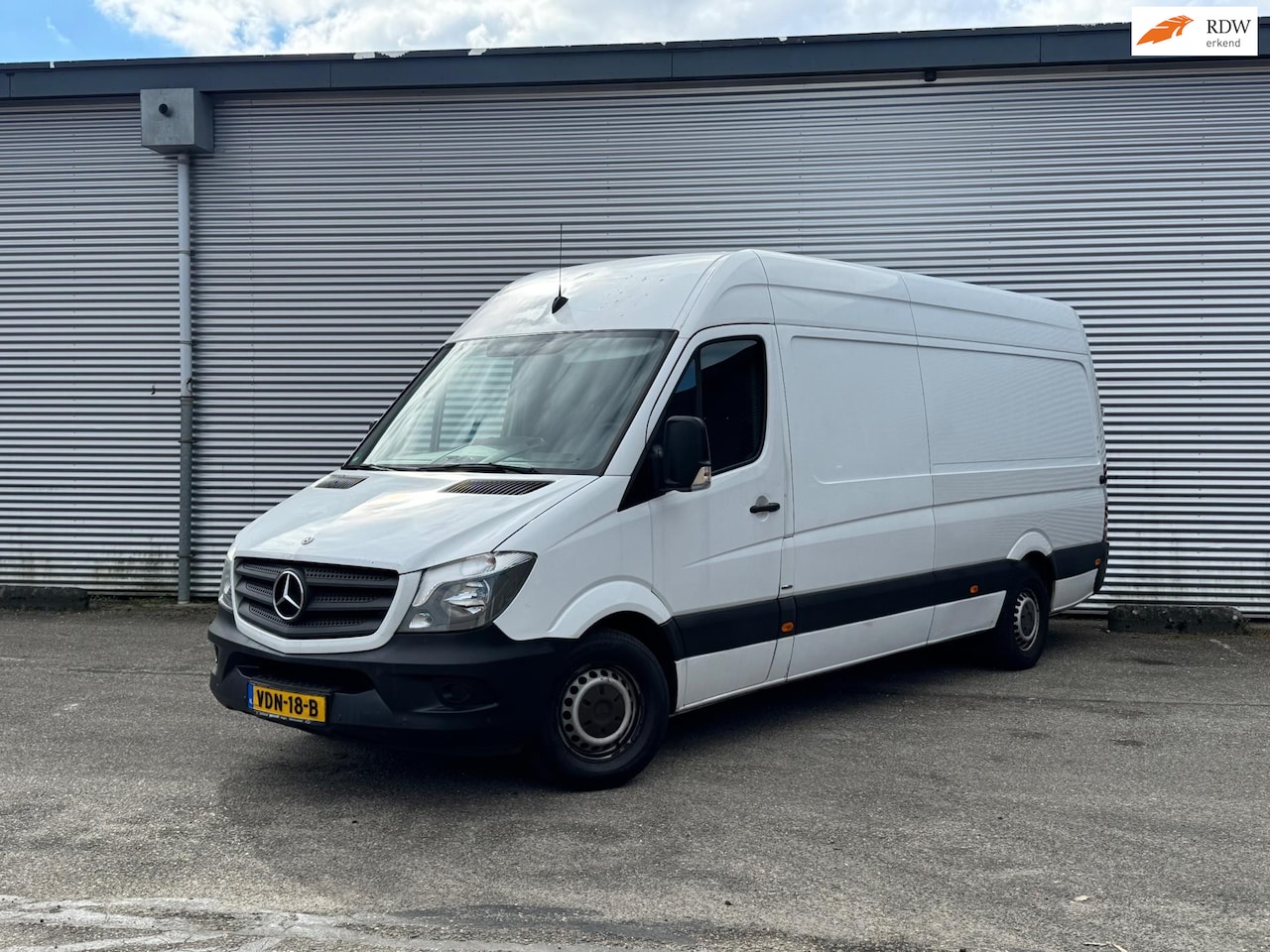 Mercedes-Benz Sprinter - 311 2.2 CDI 432L HD DC EURO6 L3 H2 LANG NAP - AutoWereld.nl