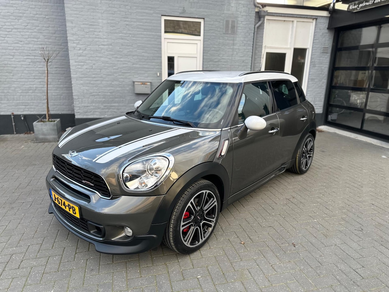 MINI Countryman - Mini 1.6 John Cooper Works | 218 PK | XENON | NAVI | LEER | - AutoWereld.nl