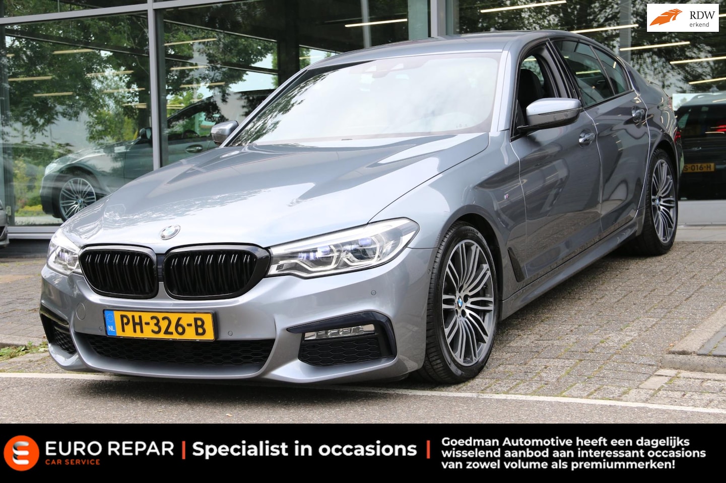 BMW 5-serie - 520d High Executive M-PAKKET EXPORT PRICE! - AutoWereld.nl