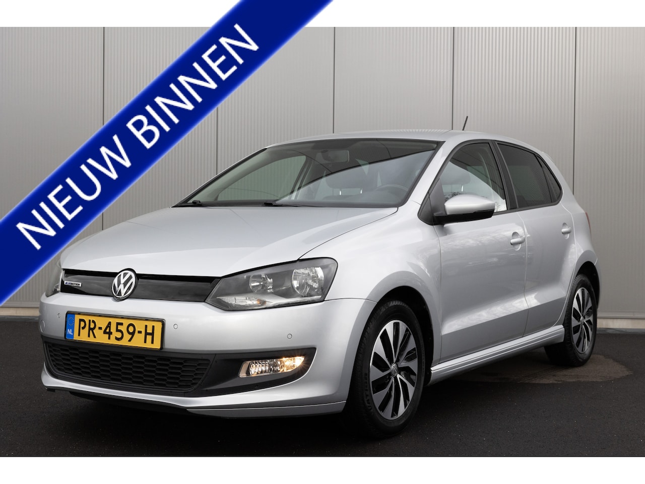 Volkswagen Polo - 1.0 BlueMotion Edition NL-AUTO AIRCO CRUISE NAVI 96PK - AutoWereld.nl