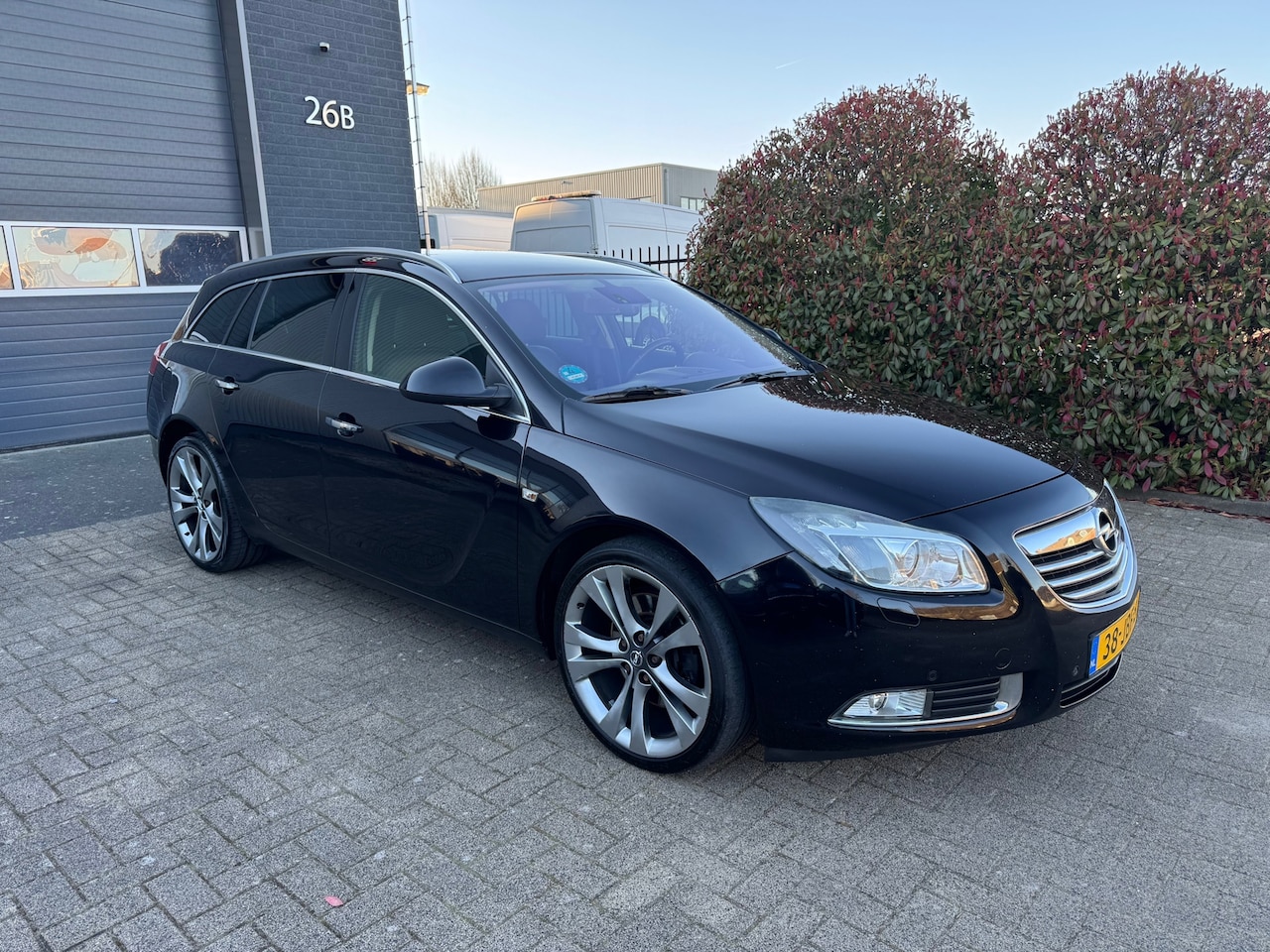 Opel Insignia Sports Tourer - 2.8 T Executive 4x4|Navi|Leer|V6|Stoekver|Nap|Nieuw-Apk - AutoWereld.nl