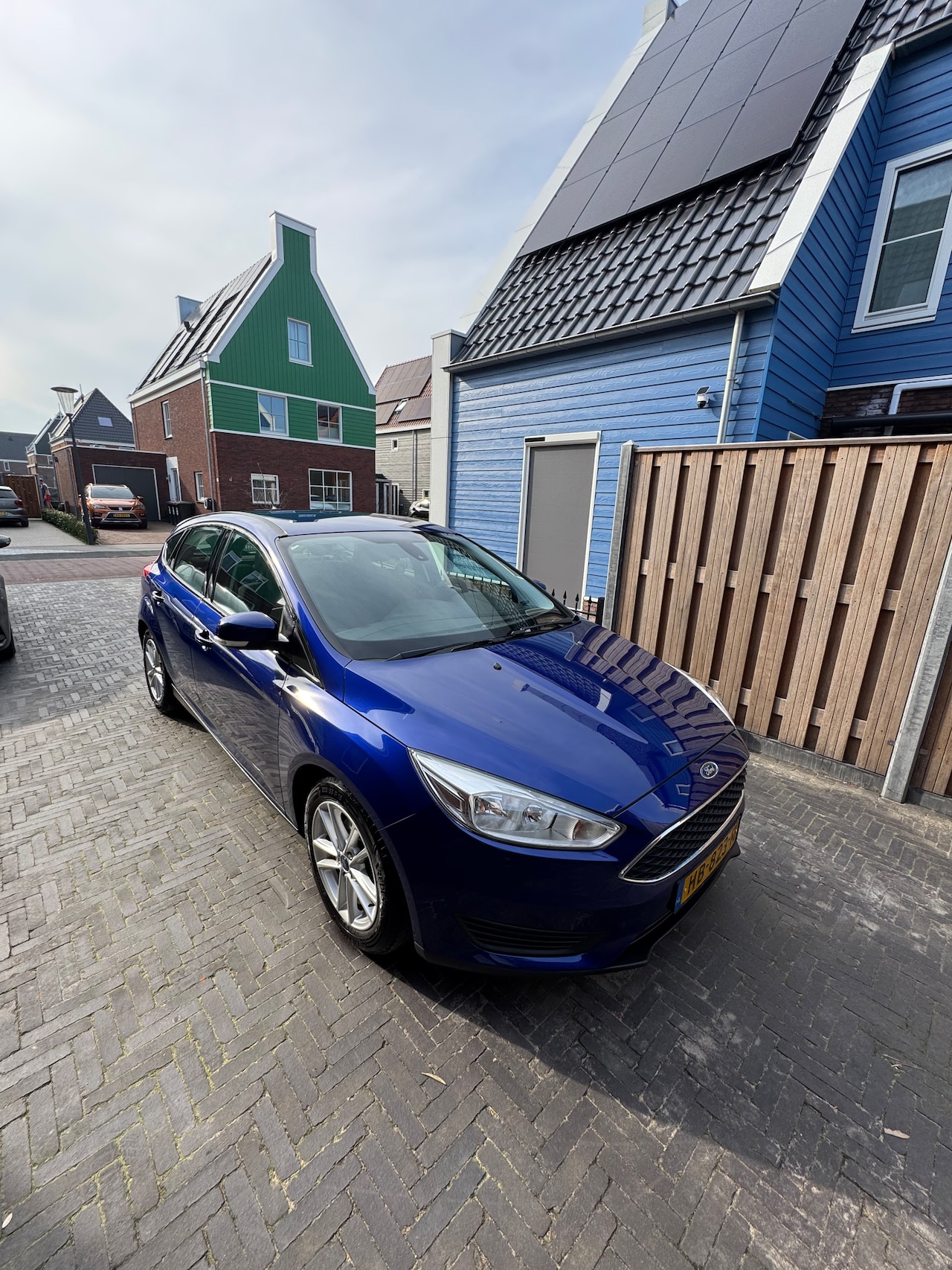 Ford Focus - 1.0 Trend Met nieuwe APK door FORD DEALER - AutoWereld.nl