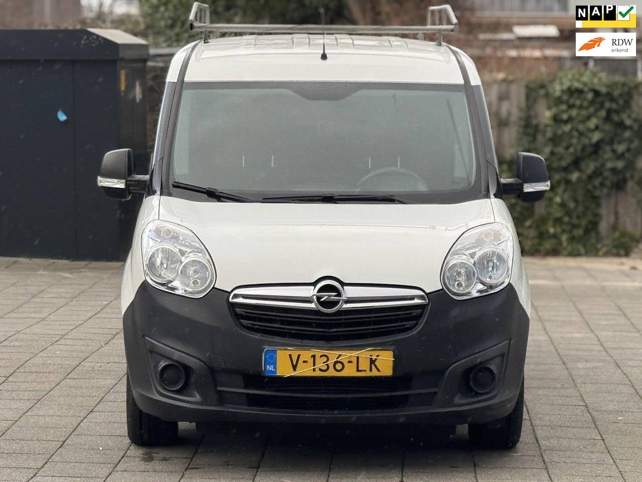 Opel Combo - 1.3 CDTi L1H1 Edition 1.3 CDTi L1H1 Edition, trekhaak, Imperiaal, nap - AutoWereld.nl