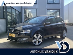 Volkswagen Polo - 1.4-16V Highline | NL Auto/1e Eig./Voll.Historie/Airco/Cruise/17"/Sportstoelen