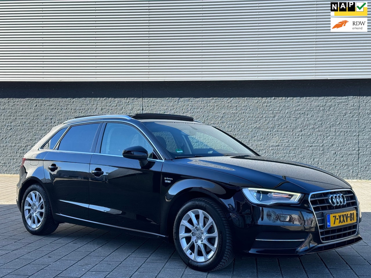 Audi A3 Sportback - 1.4 TFSI G-TRON PANO/AUTOMAAT/NETTE STAAT - AutoWereld.nl