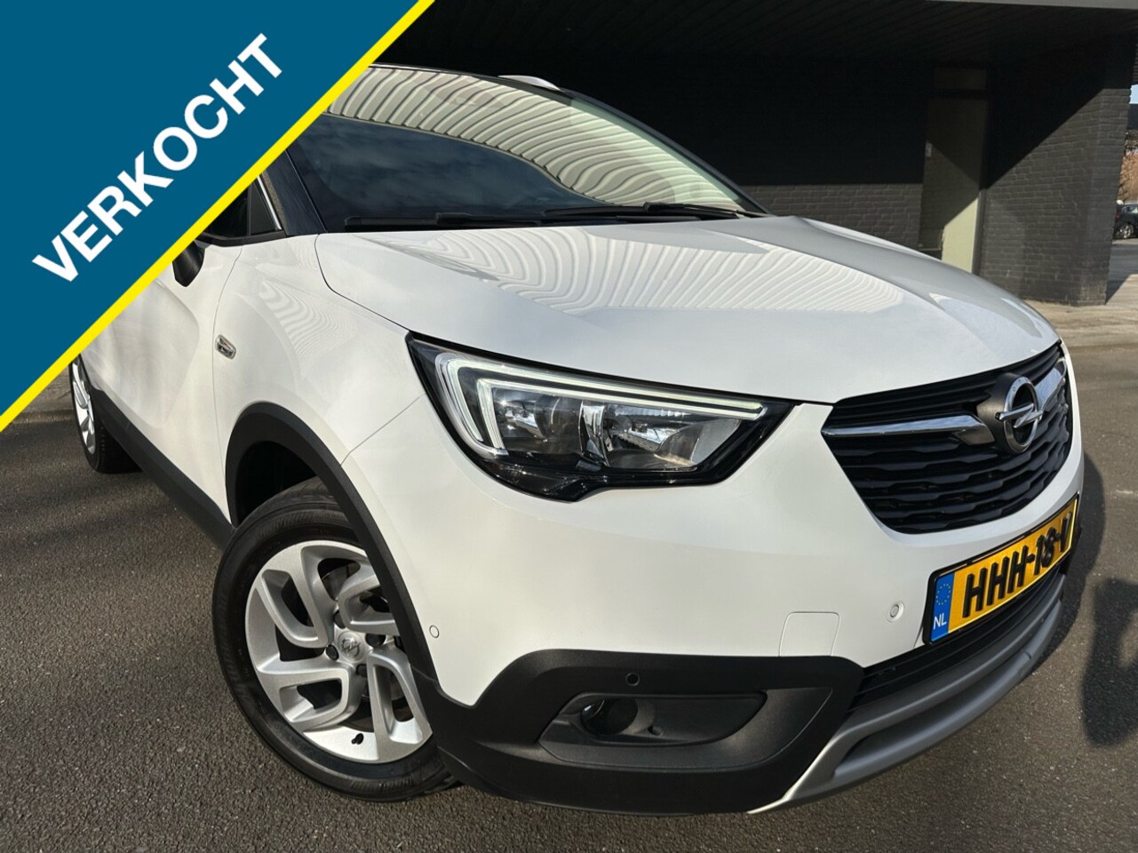 Opel Crossland X - 1.2 Turbo Innovation // Dealer onderhouden // Nieuwe distributie - AutoWereld.nl