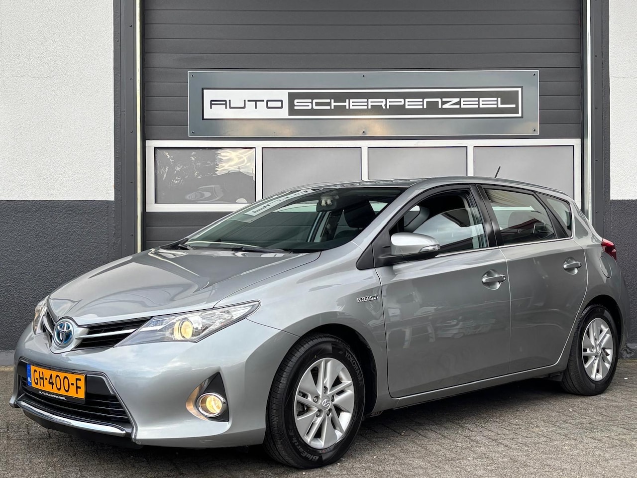 Toyota Auris - 1.8 Hybrid Aspiration I AIRCO I CRUISE I ZUINIG - AutoWereld.nl