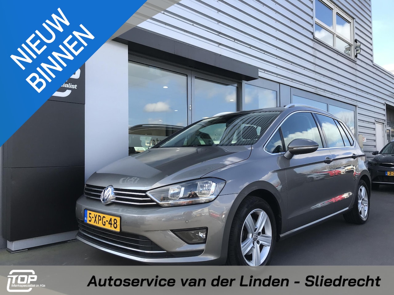 Volkswagen Golf Sportsvan - 1.4 TSI Highline Trekhaak - AutoWereld.nl