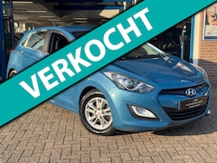 Hyundai i30 - 1.6 GDI Business Edition 2012 NAVI CLIMA CAMERA