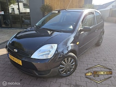 Ford Fiesta - 1.3 Futura *inruil mogelijk