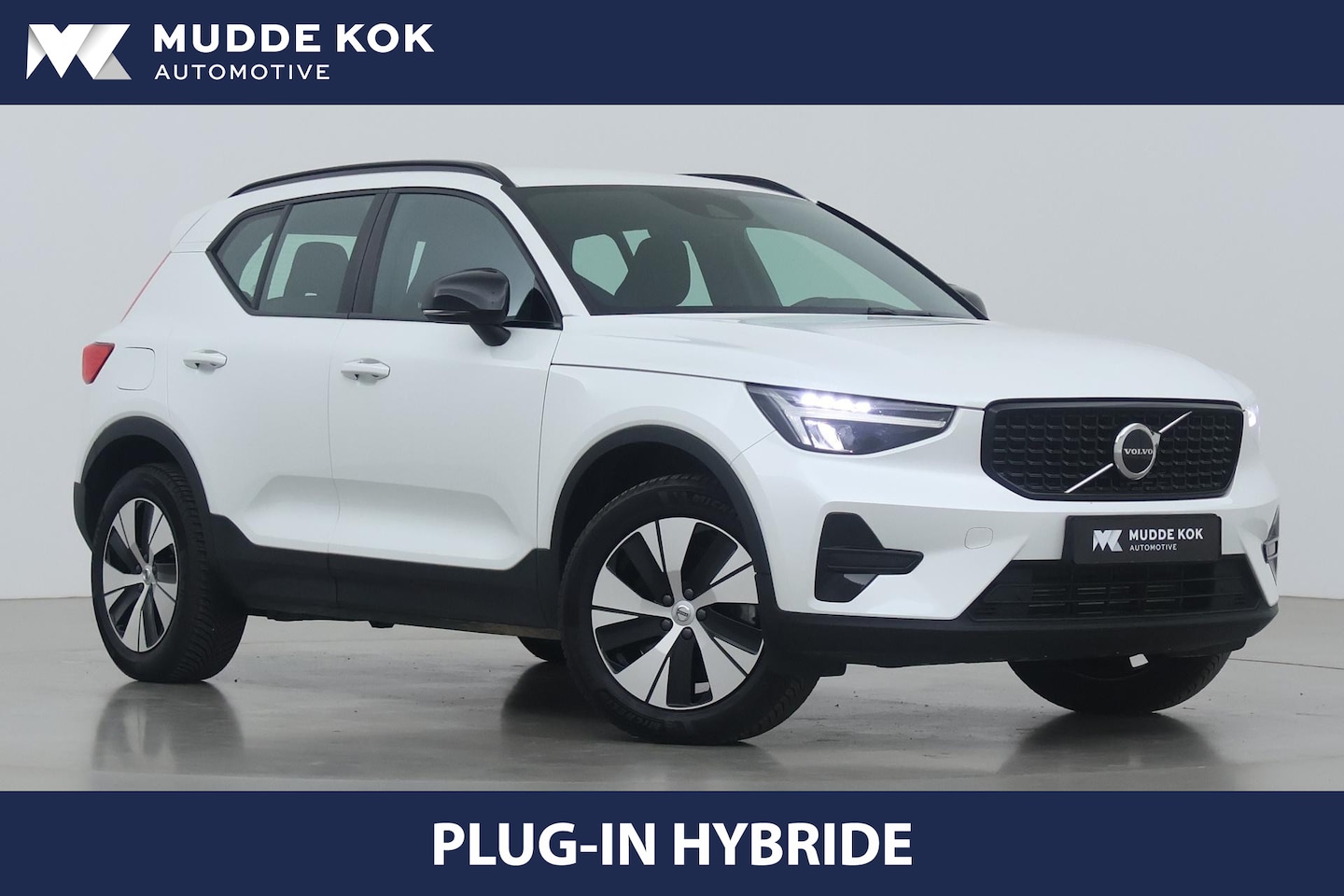 Volvo XC40 - T5 Plug-in hybrid Plus Dark | harman/kardon | Trekhaak | Camera | Stoel+Stuurverwarming | - AutoWereld.nl