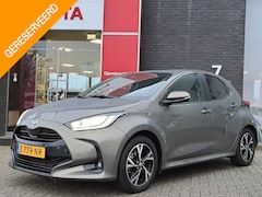 Toyota Yaris - 1.5 HYBRID 115 FIRST EDITION APPLE/ANDROID LED-PAKKET 16"LMV NAVI CAMERA AD-CRUISE NL-AUTO