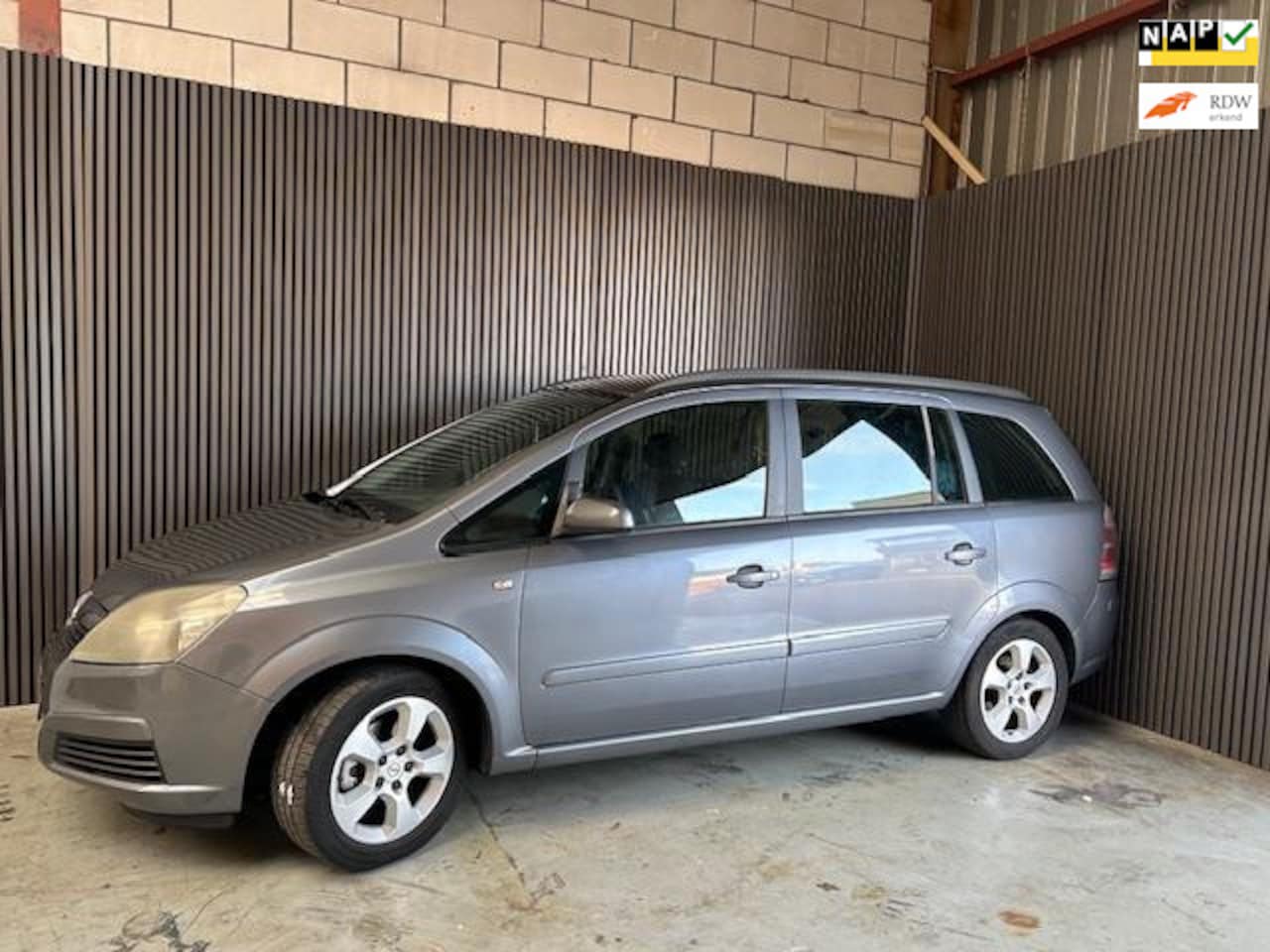 Opel Zafira - 1.8 Enjoy 1.8 Enjoy - AutoWereld.nl