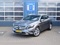 Mercedes-Benz GLA-Klasse - 180 Ambition Half-leer Lichtmetalen-velgen