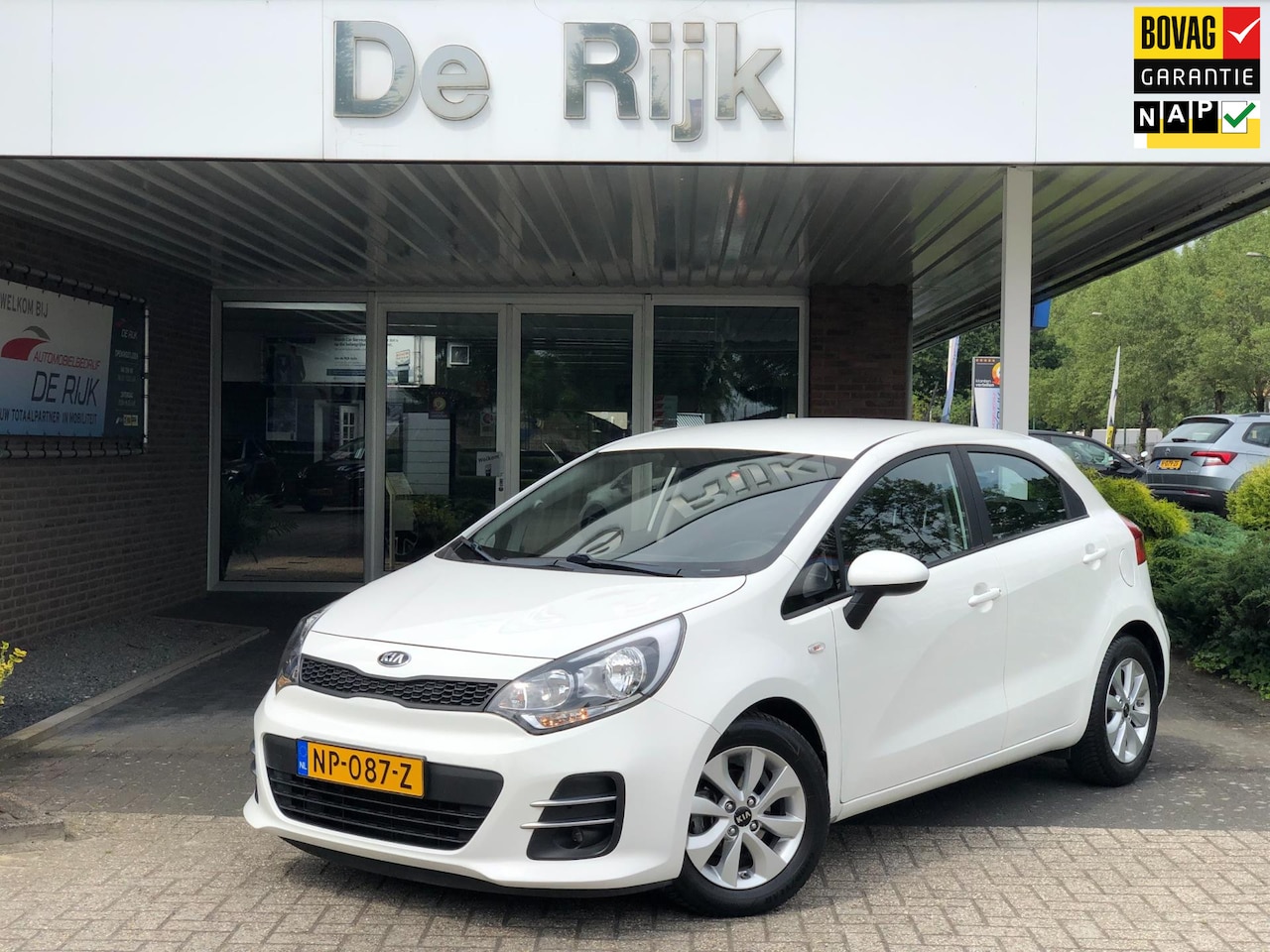 Kia Rio - 1.2 CVVT ComfortPlusLine | Navi, Camera, Cruise, Bluetooth, Lichtsensor | Dealeronderhoude - AutoWereld.nl