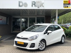 Kia Rio - 1.2 CVVT ComfortPlusLine | Navi, Camera, Cruise, Bluetooth, Lichtsensor | Dealeronderhoude