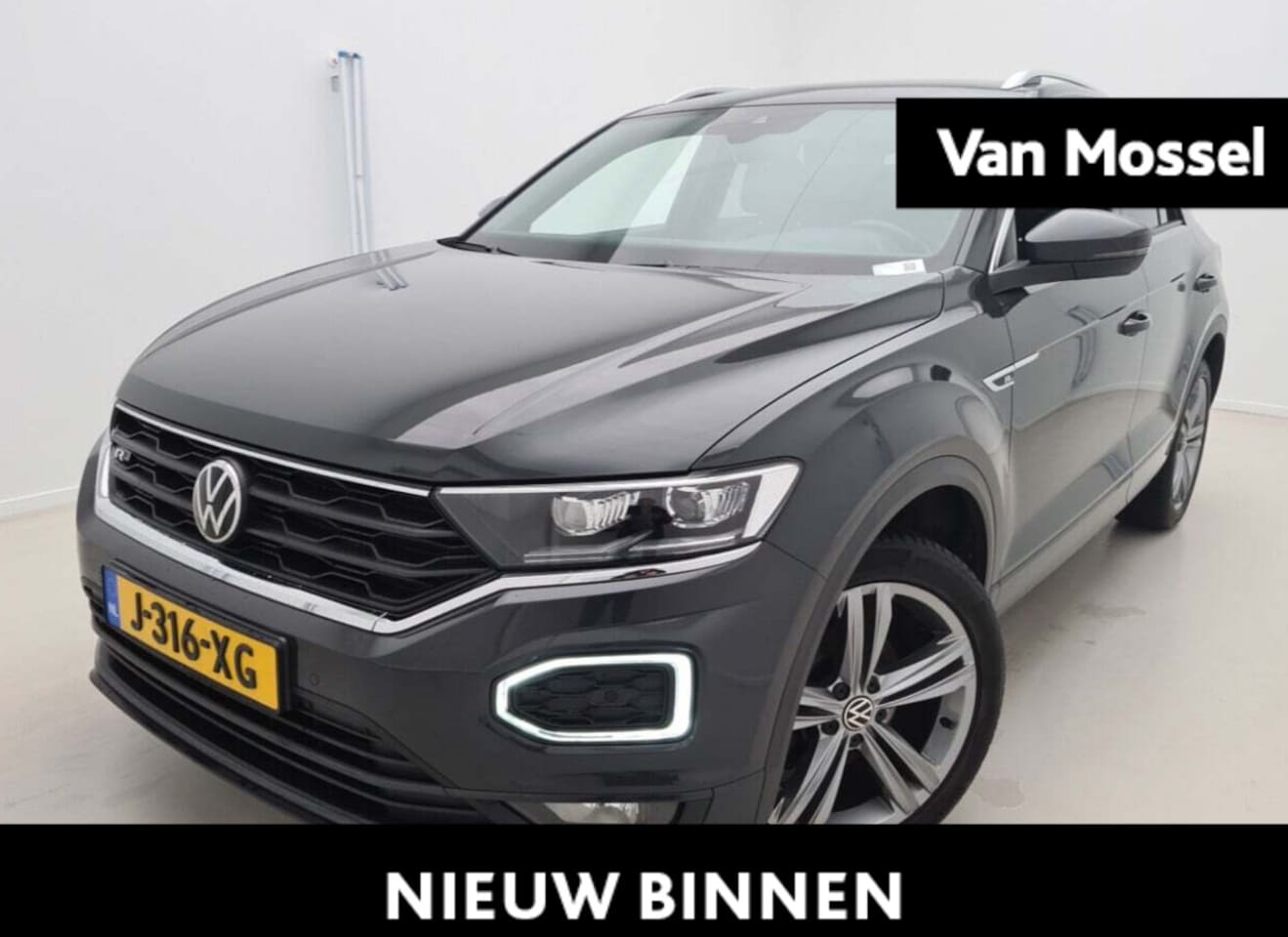 Volkswagen T-Roc - 1.5 TSI Sport Business R | Keyless | Digital Cockpit | Navigatie | Parkeercamera | Climatr - AutoWereld.nl