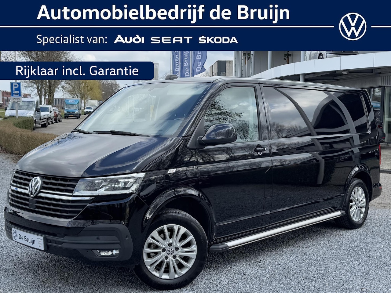 Volkswagen Transporter - TDI 150pk DSG L2 Highline (Camera,Led,Trekhaak,Navi) - AutoWereld.nl