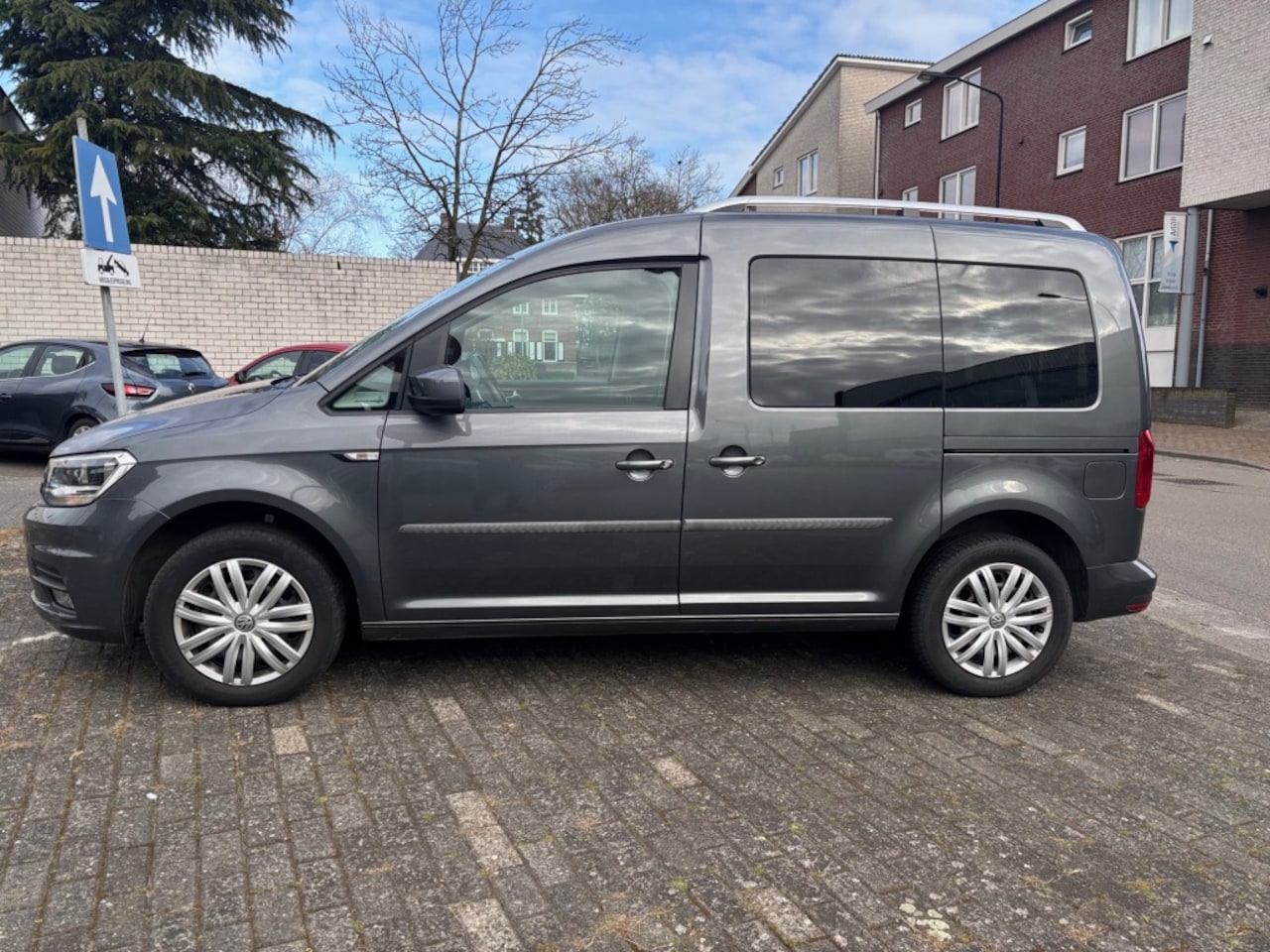 Volkswagen Caddy - 1.4 TSI Confortline | 6 MND GAR | AIRCO | CRUISE CONTROL | PDC - AutoWereld.nl