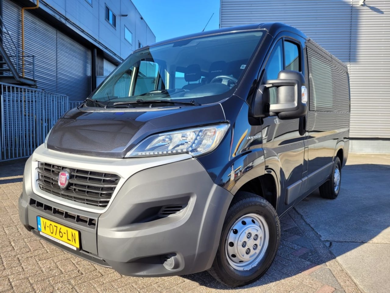 Fiat Ducato - 30 2.3 MultiJet L1H2 DC Autom 7 persoons - AutoWereld.nl